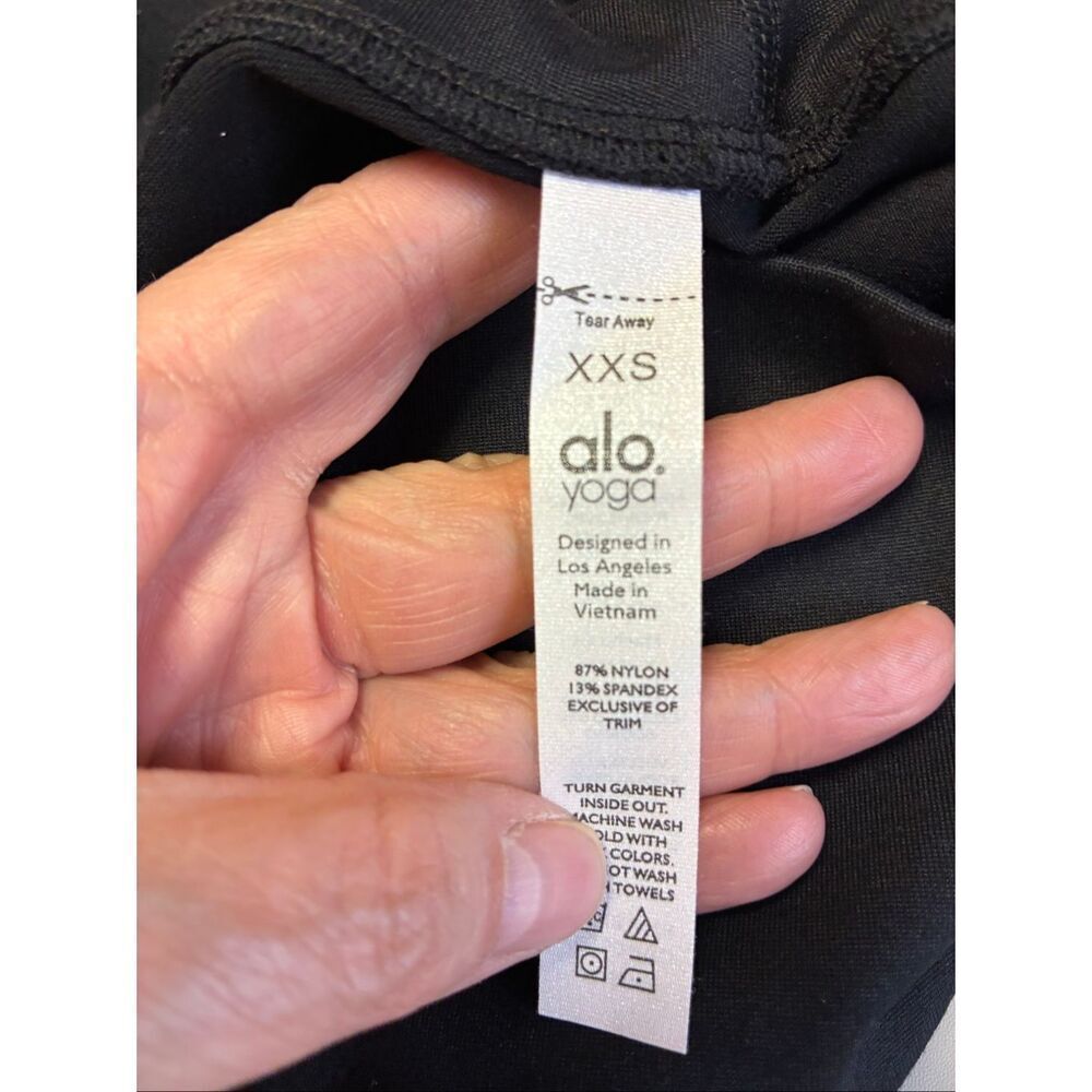 ALO Yoga NWT High Waist Biker Short Major Moves in Black Size XXS - Picture 5 of 6